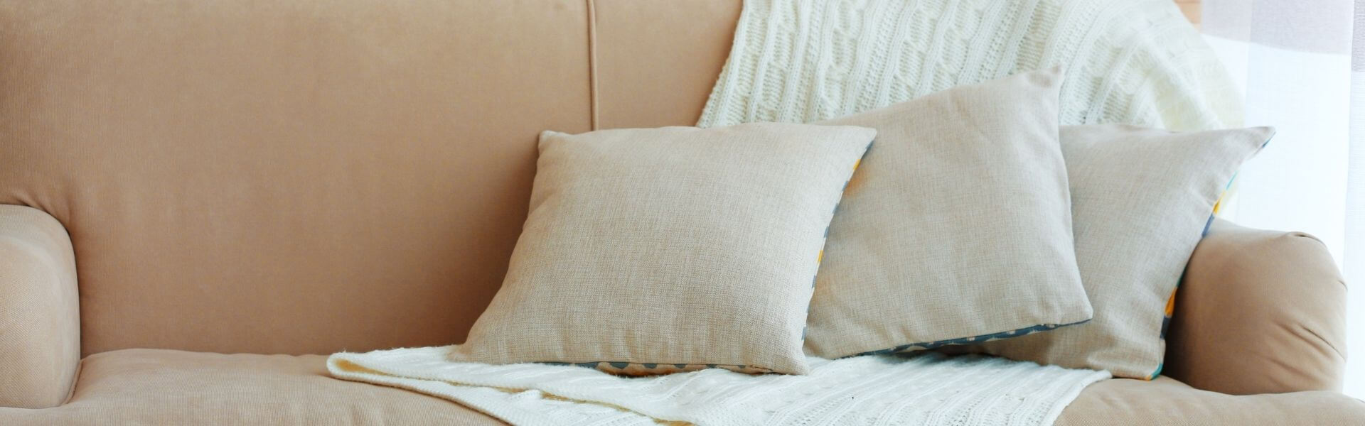 Pillows & Throws - Comfy