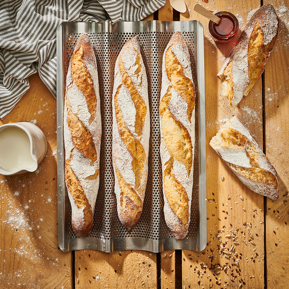Perforated Stainless Steel Baguette Pan for 3 Baguettes