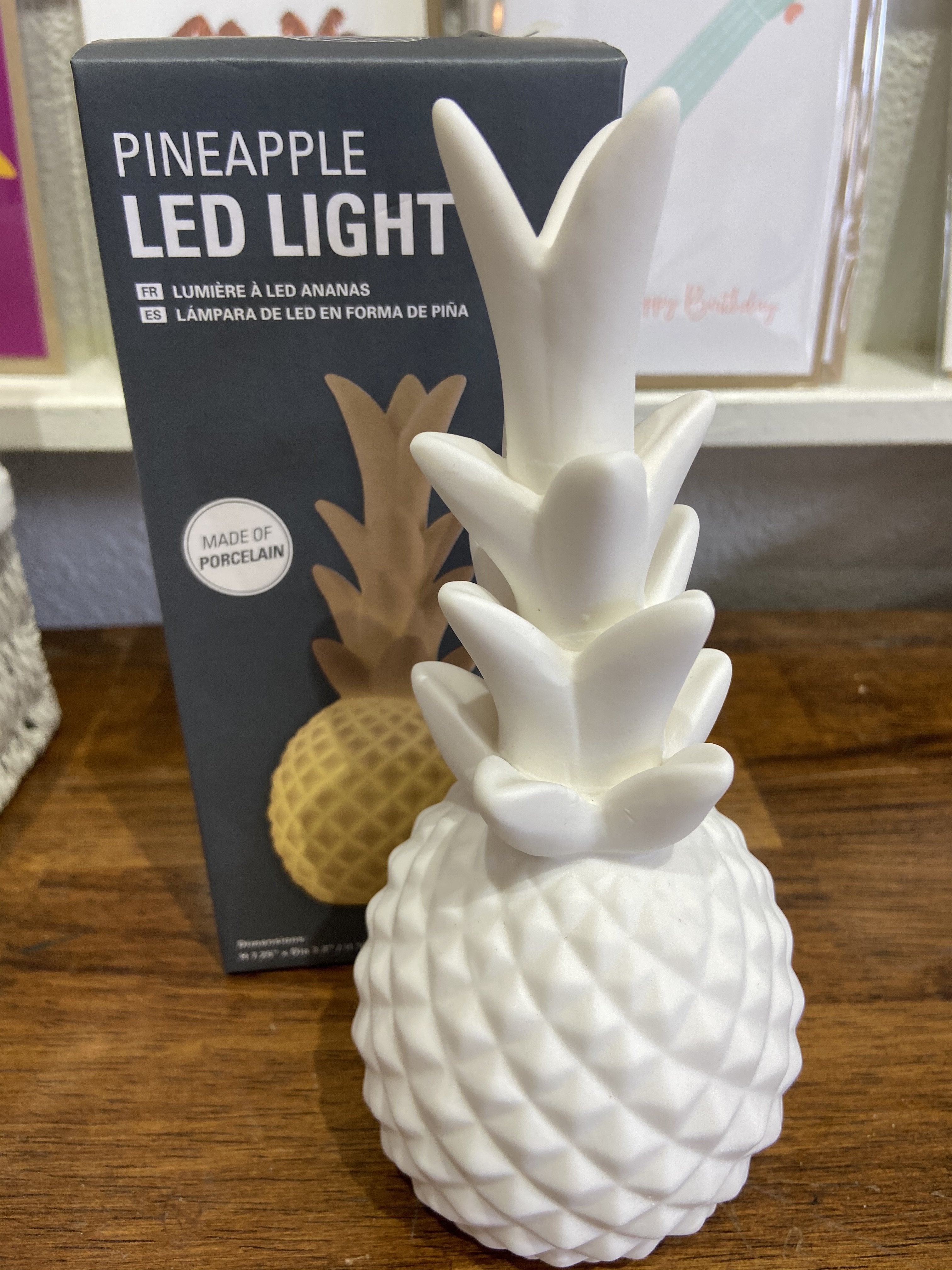 Pineapple LED porcelain lamp Lamp Bradley & Lily 